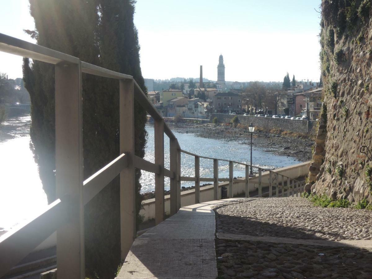 La casetta nel borgo Pescantina Esterno foto